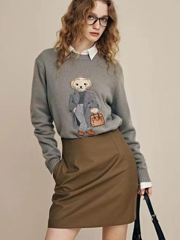 Women's Pullover Loose Fit O-Neck Bear Sweater