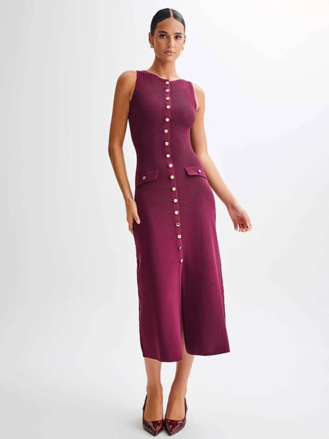 Elegant Sleeveless Ribbed Long Knit Dress