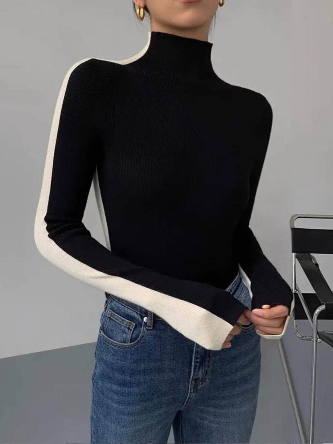 Reversible Style Long Sleeve Knit Top