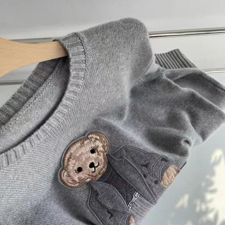 Women's Pullover Loose Fit O-Neck Bear Sweater